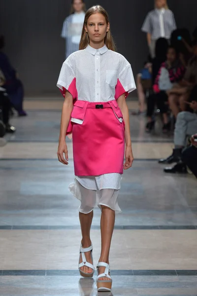 Look 14